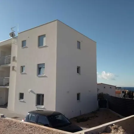 Cvita Apartment *