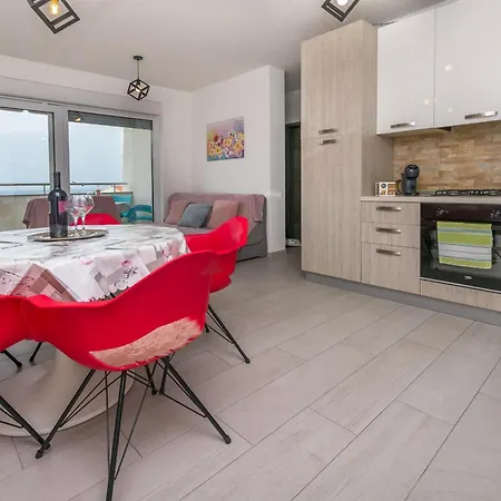 Cvita Apartment *